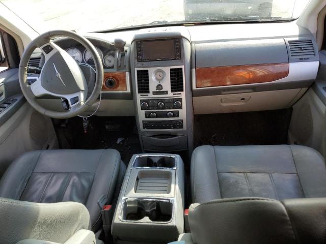 Photo 8 from auction – 2008 CHRYSLER TOWN & COU with VIN 2A8HR54P58R827807