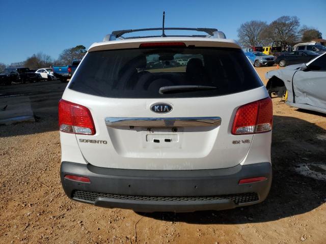 Photo 6 from auction – 2013 KIA SORENTO EX with VIN 5XYKUDA26DG411682