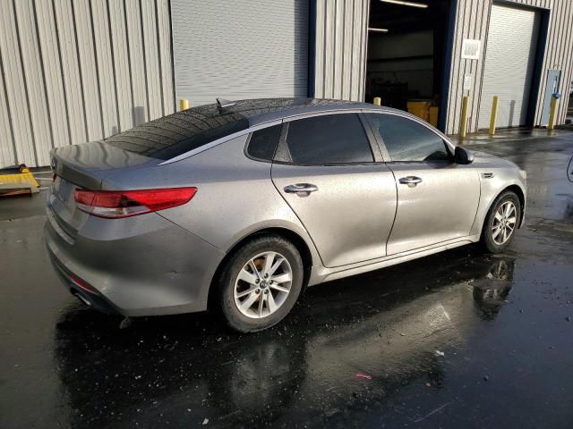 Photo 3 from auction – 2017 KIA OPTIMA LX with VIN 5XXGT4L32HG149331