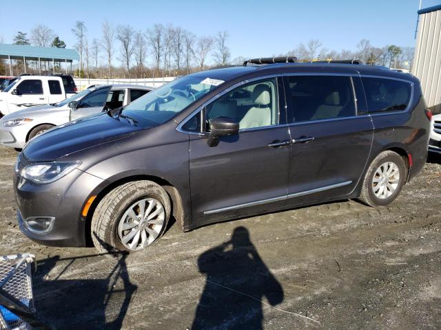 CHRYSLER PACIFICA T 2018 with VIN 2C4RC1EG0JR174801 - Photo from auction