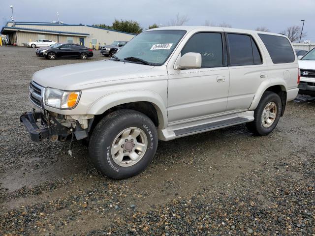 TOYOTA 4RUNNER SR 2000 with VIN JT3HN86RXY0304090 - Photo from auction