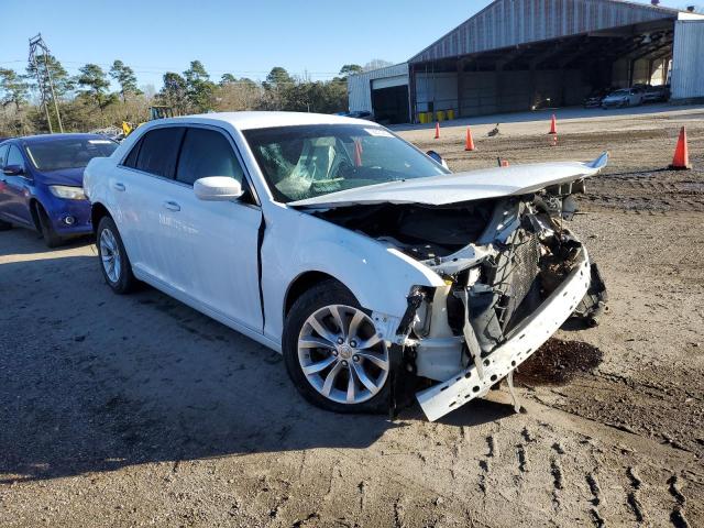 Photo 4 from auction – 2016 CHRYSLER 300 LIMITE with VIN 2C3CCAAG5GH261334