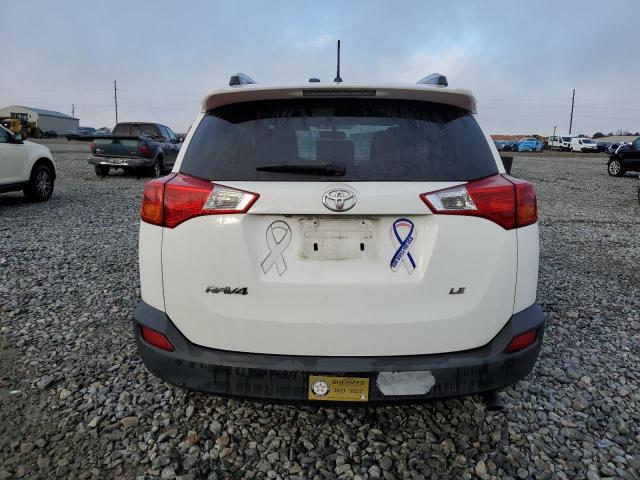 Photo 6 from auction – 2015 TOYOTA RAV4 LE with VIN JTMZFREV6FJ030380