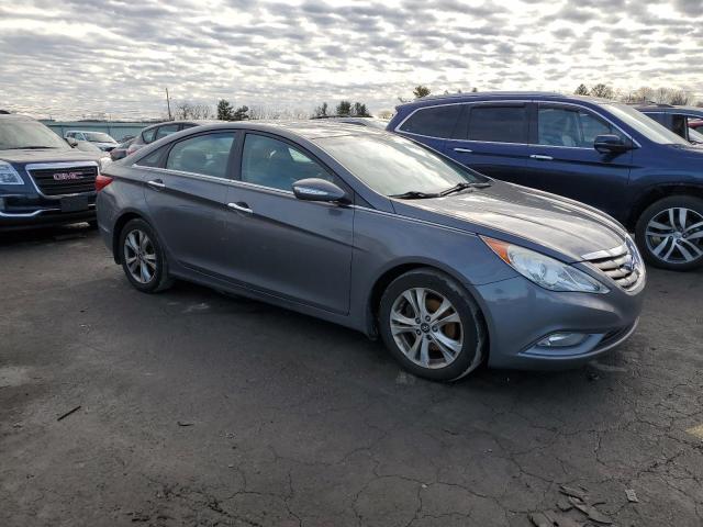 Photo 4 from auction – 2011 HYUNDAI SONATA SE with VIN 5NPEC4AC5BH121027