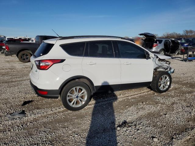 Photo 3 from auction – 2018 FORD ESCAPE SE with VIN 1FMCU0GD6JUC64825