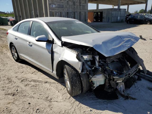 Photo 4 from auction – 2017 HYUNDAI SONATA SE with VIN 5NPE24AF1HH441743