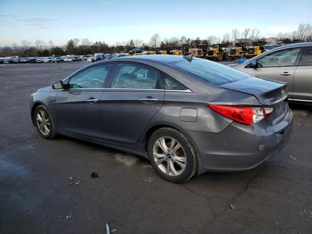 Photo 2 from auction – 2011 HYUNDAI SONATA SE with VIN 5NPEC4AC5BH121027