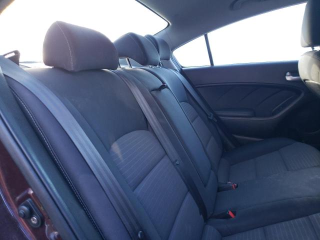 Photo 10 from auction – 2018 KIA FORTE LX with VIN 3KPFL4A71JE221958