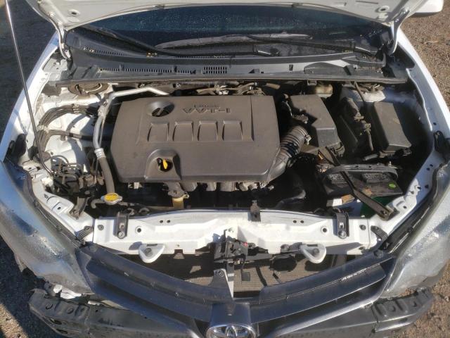 Photo 11 from auction – 2015 TOYOTA COROLLA L with VIN 5YFBURHEXFP275410