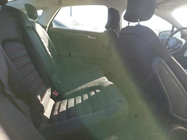 Photo 10 from auction – 2016 FORD FUSION SE with VIN 3FA6P0HD8GR232617