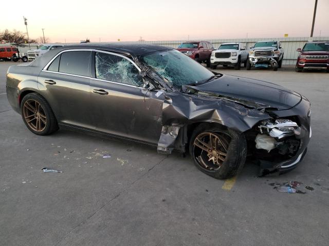 Photo 4 from auction – 2016 CHRYSLER 300 LIMITE with VIN 2C3CCARG8GH238988