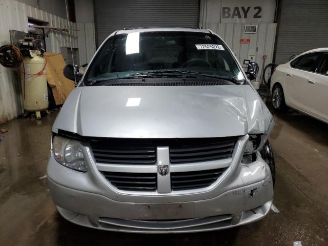 Photo 5 from auction – 2005 DODGE CARAVAN SX with VIN 1D4GP45R55B129214