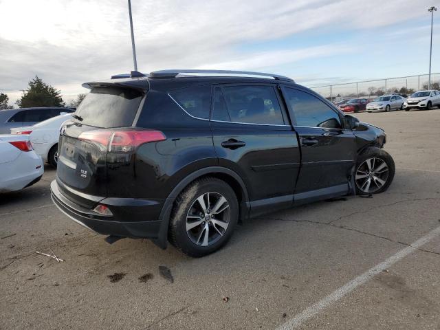 Photo 3 from auction – 2017 TOYOTA RAV4 XLE with VIN 2T3RFREV8HW612940