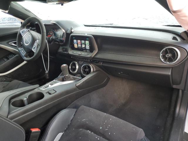 Photo 8 from auction – 2017 CHEVROLET CAMARO SS with VIN 1G1FE1R76H0169266