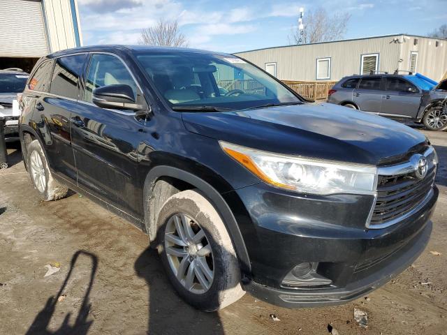 Photo 4 from auction – 2015 TOYOTA HIGHLANDER with VIN 5TDBKRFH2FS116326