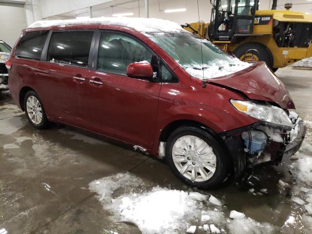 Photo 4 from auction – 2014 TOYOTA SIENNA XLE with VIN 5TDDK3DC5ES074911