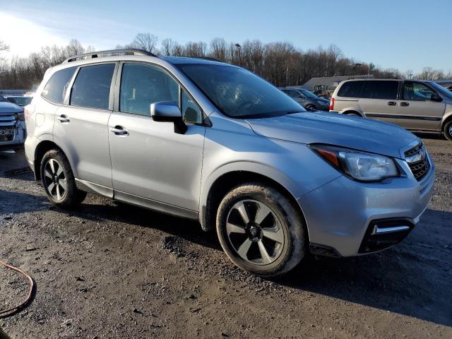 Photo 4 from auction – 2018 SUBARU FORESTER 2 with VIN JF2SJAEC2JH405215