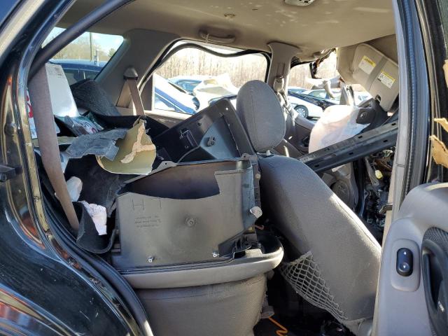 Photo 11 from auction – 2002 FORD ESCAPE XLT with VIN 1FMYU04182KA69032