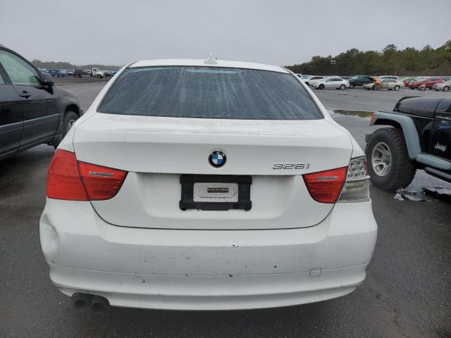 Photo 6 from auction – 2010 BMW 3 SERIES with VIN WBAPH7C53AE130346
