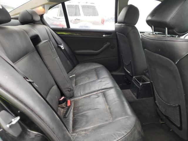 Photo 10 from auction – 2002 BMW 325 I with VIN WBAEV33412KL65332