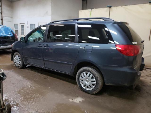 Photo 2 from auction – 2010 TOYOTA SIENNA CE with VIN 5TDKK4CC2AS328471
