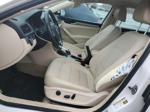 Photo 7 from auction – 2014 VOLKSWAGEN PASSAT SE with VIN 1VWBT7A33EC049648