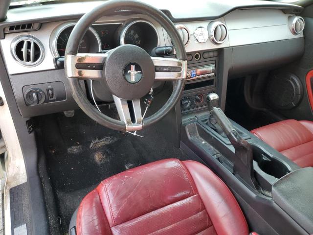 Photo 8 from auction – 2005 FORD MUSTANG with VIN 1ZVFT80N255233784