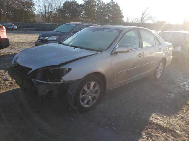 TOYOTA CAMRY LE 2005 with VIN 4T1BF30K15U088000 - Photo from auction
