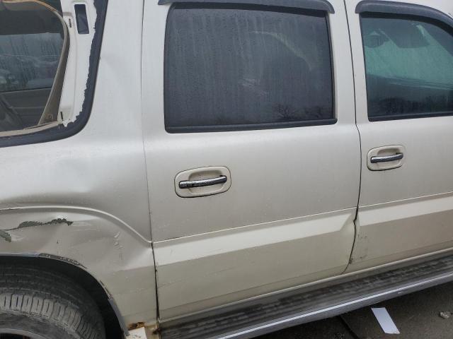 Photo 11 from auction – 2004 CADILLAC ESCALADE E with VIN 3GYFK66N94G292348
