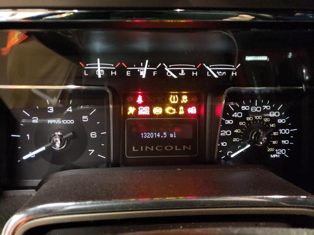 Photo 9 from auction – 2012 LINCOLN NAVIGATOR with VIN 5LMJJ2J5XCEL06601