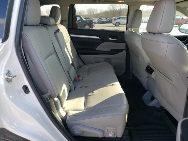 Foto 11 de la subasta – 2017 TOYOTA HIGHLANDER con VIN 5TDJZRFH3HS463464