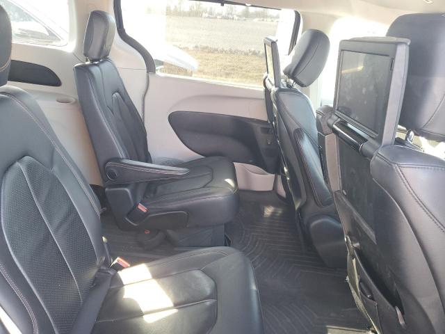 Фото 11 с аукциона – 2018 CHRYSLER PACIFICA T с VIN 2C4RC1EG5JR193635