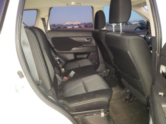 Photo 11 from auction – 2018 MITSUBISHI OUTLANDER with VIN JA4AD3A37JZ015914