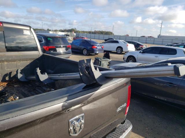 Photo 12 from auction – 2016 RAM 2500 SLT with VIN 3C6UR5DL4GG247155