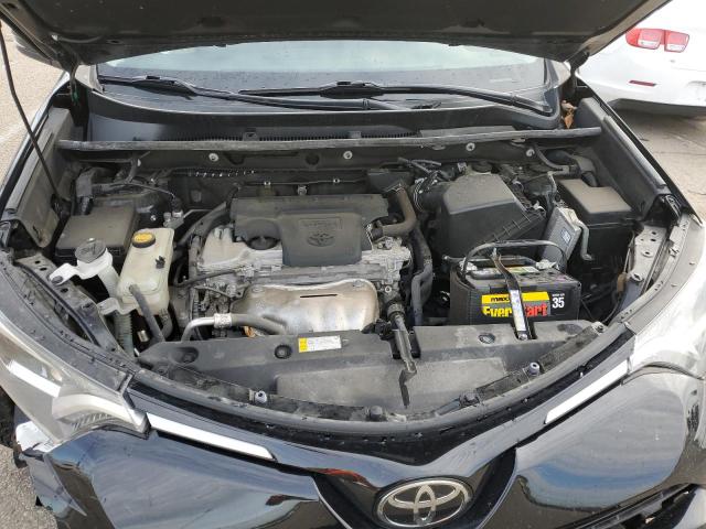 Photo 12 from auction – 2017 TOYOTA RAV4 XLE with VIN 2T3RFREV8HW612940