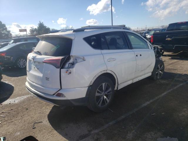 Photo 3 from auction – 2017 TOYOTA RAV4 XLE with VIN JTMRFREV9HD204394