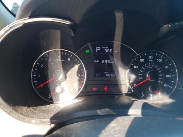 Photo 9 from auction – 2018 KIA FORTE LX with VIN 3KPFK4A72JE245043