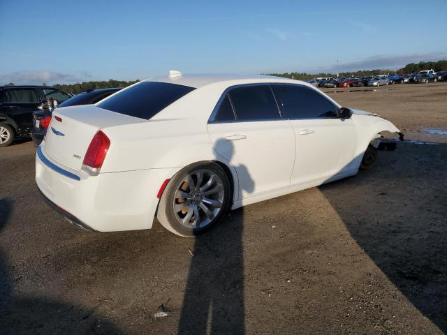 Photo 3 from auction – 2019 CHRYSLER 300 TOURIN with VIN 2C3CCAAG7KH612270