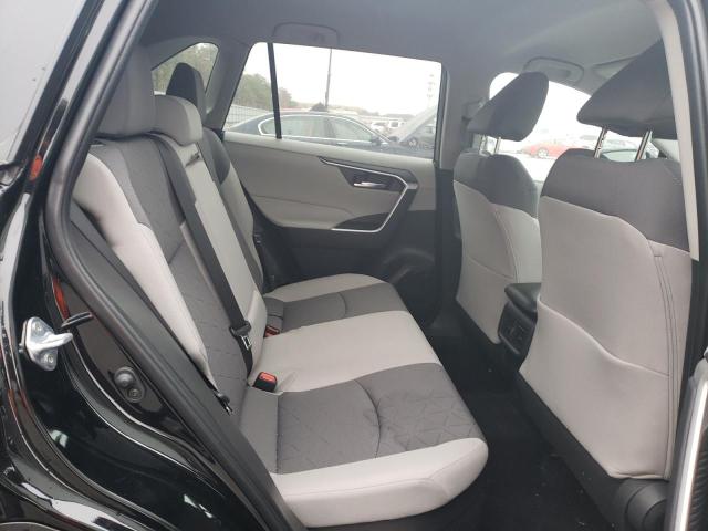 Photo 11 from auction – 2022 TOYOTA RAV4 XLE with VIN 4T3RWRFV3NU080443