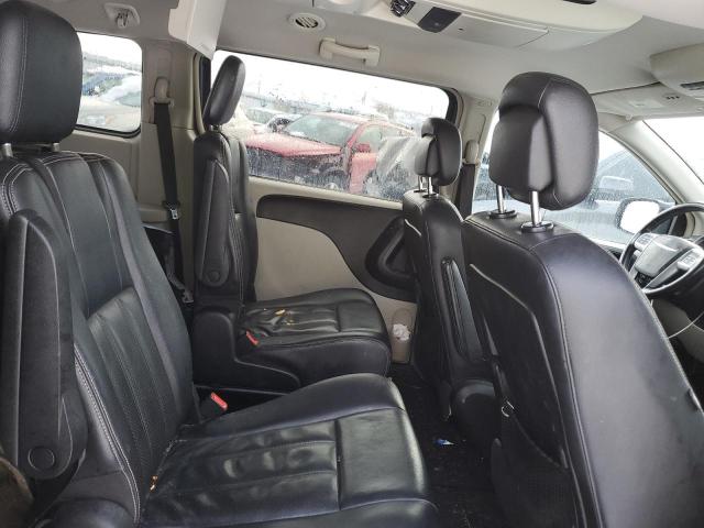 Photo 11 from auction – 2012 CHRYSLER TOWN & COU with VIN 2C4RC1BG2CR223391