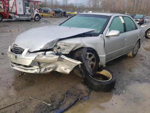 TOYOTA CAMRY LE 2000 with VIN 4T1BF22K8YU104916 - Photo from auction