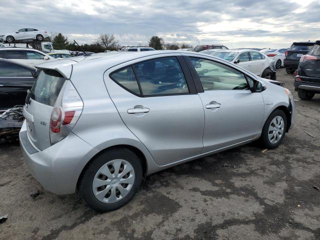 Photo 3 from auction – 2012 TOYOTA PRIUS C with VIN JTDKDTB3XC1523854