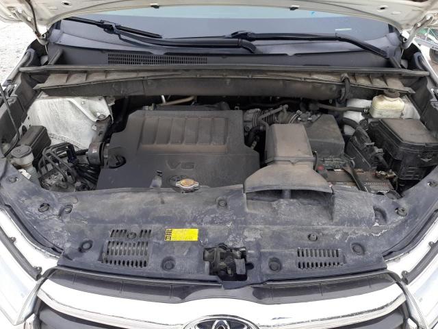 Photo 12 from auction – 2015 TOYOTA HIGHLANDER with VIN 5TDDKRFH4FS146257