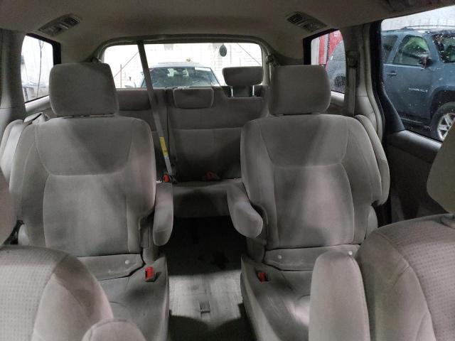 Photo 10 from auction – 2005 TOYOTA SIENNA CE with VIN 5TDZA23C55S233818