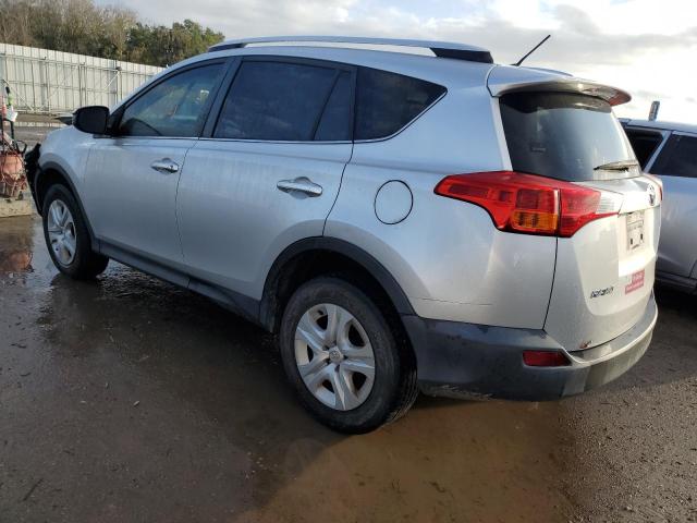 Photo 2 from auction – 2015 TOYOTA RAV4 LE with VIN JTMZFREV7FJ036740