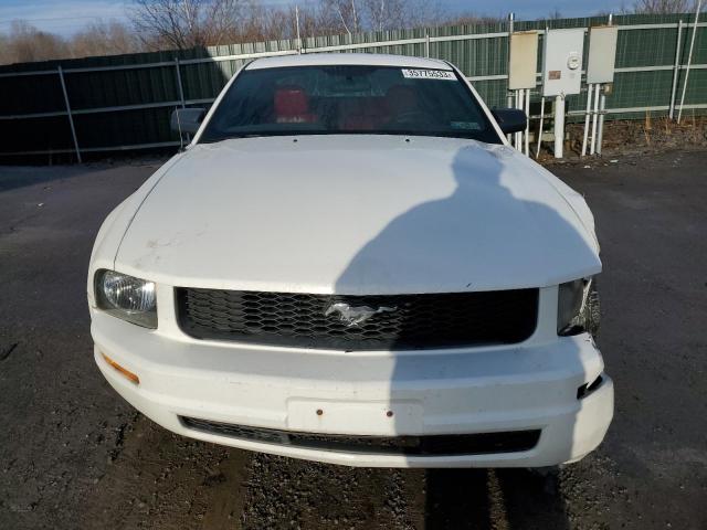 Photo 5 from auction – 2005 FORD MUSTANG with VIN 1ZVFT80N255233784