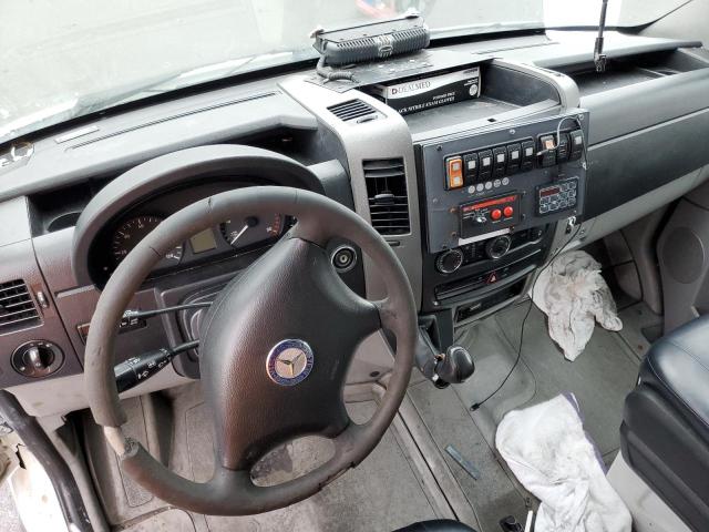 Photo 8 from auction – 2010 MERCEDES-BENZ SPRINTER with VIN WDYPE7CC2A5477326