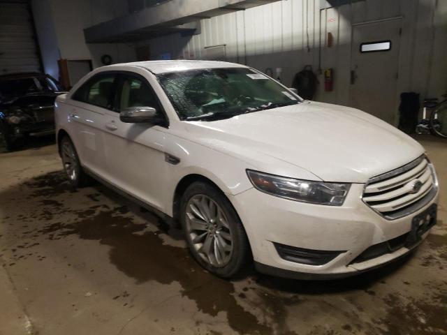 Photo 4 from auction – 2015 FORD TAURUS LIM with VIN 1FAHP2F8XFG171822