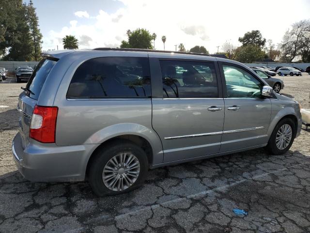 Photo 3 from auction – 2016 CHRYSLER TOWN & COU with VIN 2C4RC1CG4GR193864