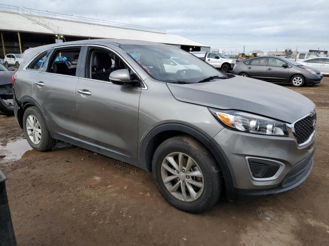 Photo 4 from auction – 2016 KIA SORENTO LX with VIN 5XYPG4A34GG048471